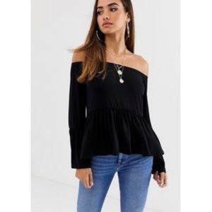 Boohoo Bardot Black Frill Top  – US 6 (EUC)